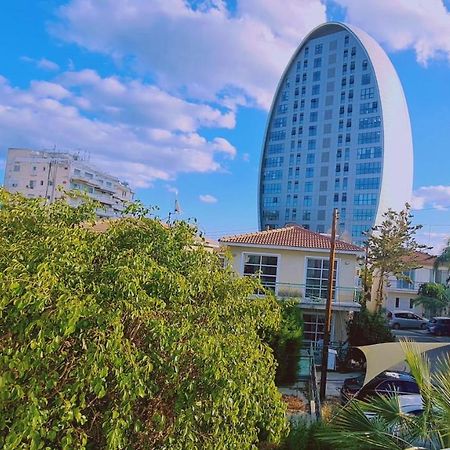 Stay Downtown Retreat Лимасол Экстерьер фото