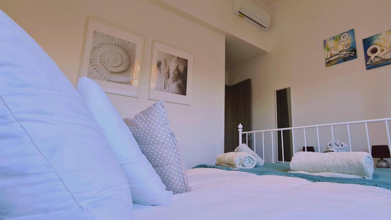 Stay Downtown Retreat Лимасол Экстерьер фото