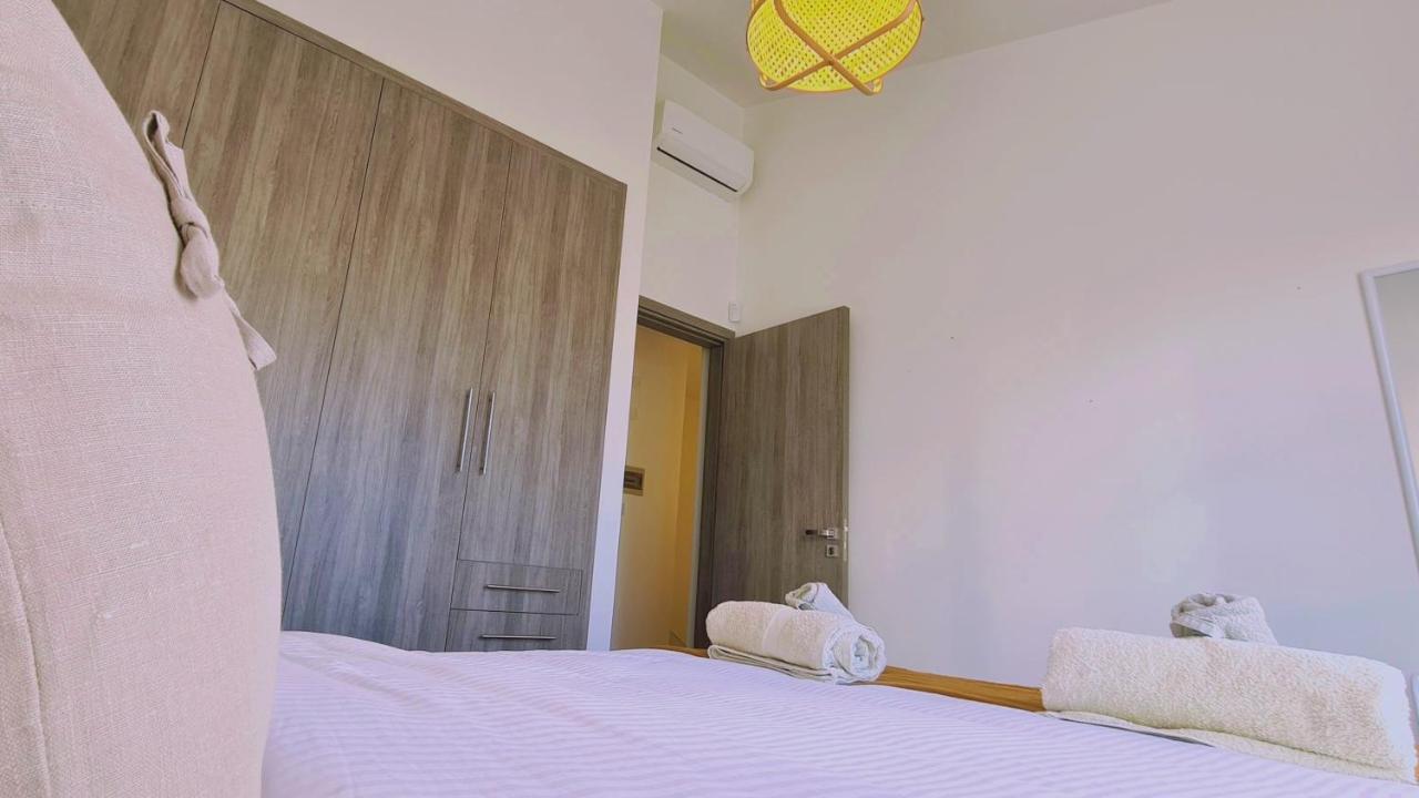 Stay Downtown Retreat Лимасол Экстерьер фото