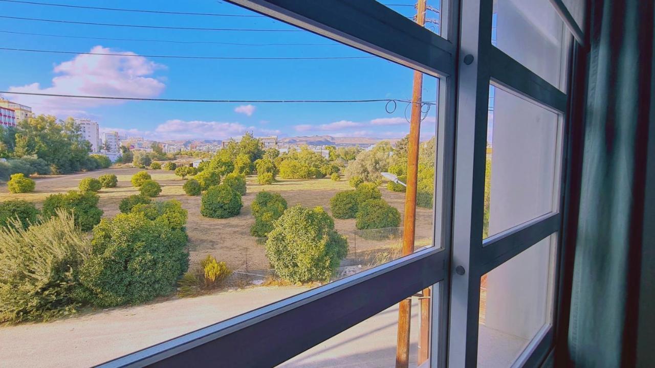 Stay Downtown Retreat Лимасол Экстерьер фото