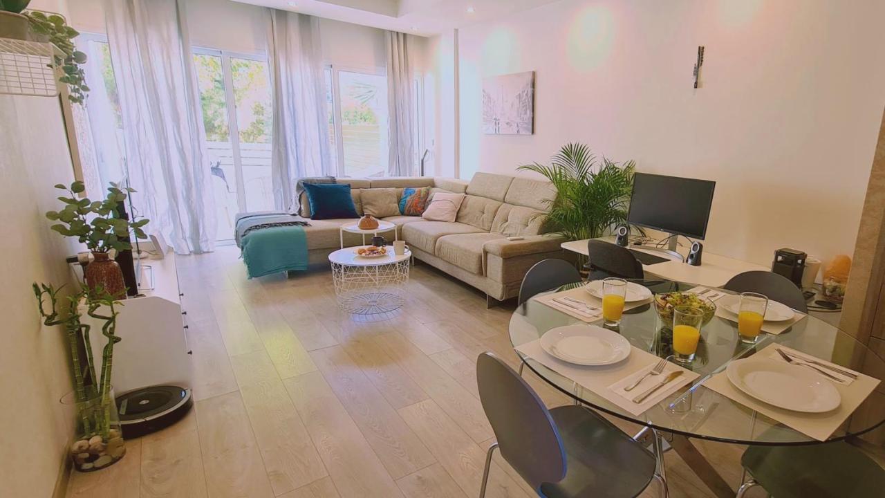 Stay Downtown Retreat Лимасол Экстерьер фото