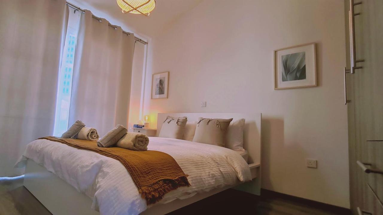 Stay Downtown Retreat Лимасол Экстерьер фото