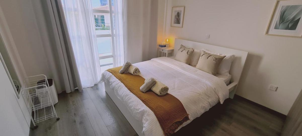 Stay Downtown Retreat Лимасол Экстерьер фото